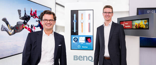 Freuen sich auf den neuen Showroom in Hamburg: Oliver Barz, Managing Director and Vice President bei BenQ Deutschland und B2B-Vertriebschef Alexander Theemann (Bild: BenQ)