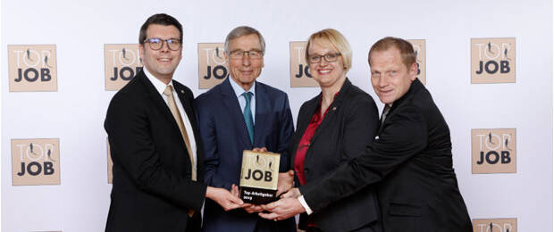 Stolze Gesichter beim Assmann-Team bei der "Top Job"-Preisübergabe in Berlin (Bild: Assmann).