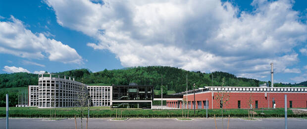 Bene-Headquarter und Produktion in Waidhofen an der Ybbs in Niederösterreich (Bild: Bene)