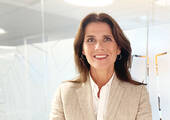 Astrid Simonsen Joos, neuer CEO von Glamox, war zuletzt als Global Chief Digital Officer und Head of Transformation bei Signify (ehemals Philips Lighting) tätig.